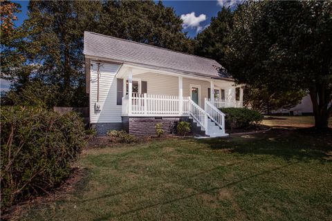 305 S 6Th Street sold home in Woodside Mill, Easley, SC