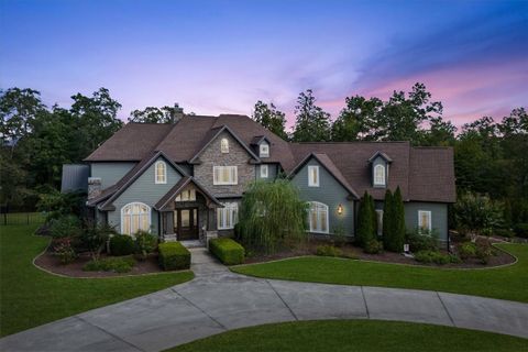 520 Sixteenth Circle sold home in Falcons Lair West, Walhalla, SC