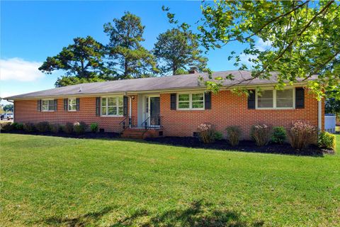 201 Centerville Road