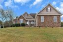 516 Serria Way sold home in Seneca, SC