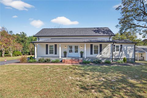800 Holliday Dam Road