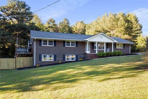 201 Keowee Trail sold home in Indian Hills, Seneca, SC