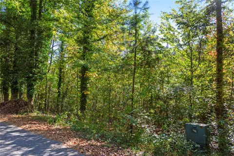 426 Pin Du Lac Drive