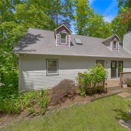 262 Belvoir Drive