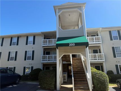 102 Calhoun Street 221