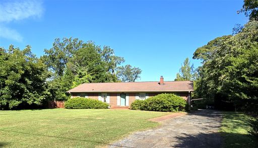 1005 E Calhoun Street