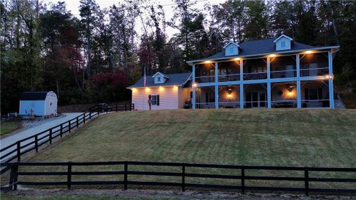 A home in Cherokee Lake, Tamassee