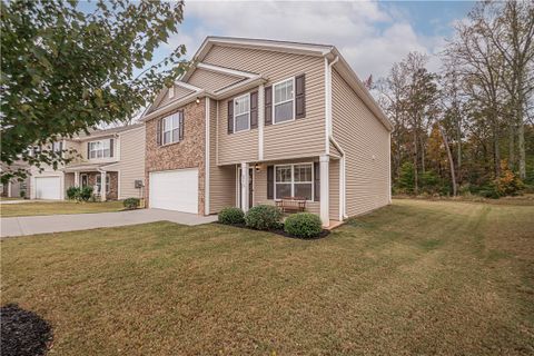 213 Sweetgrass Drive sold home in Cambridge Walk, Piedmont, SC