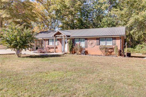 118 Iris Drive sold home in Kingsberry Park, Easley, SC