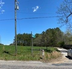 00 Eleanore Drive