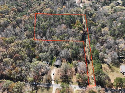 01 Blair Road active home in Green Acres Sub, Laurens, SC
