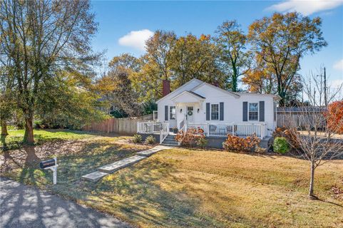 102 Griffin Drive sold home in College Heights, Greenville, SC