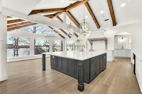 10041 Maughan Trail