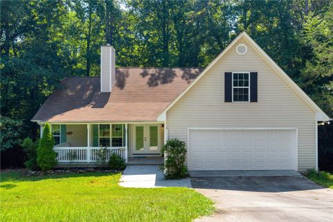 Homes in Green Pines Sub, Central