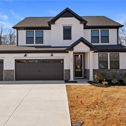 241 Creekside Circle