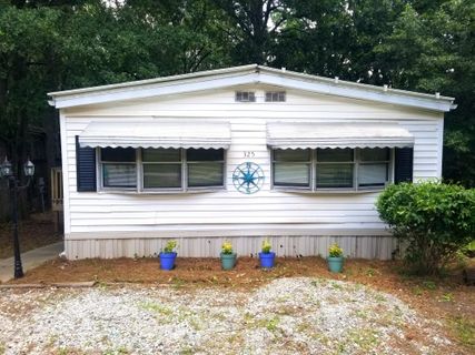325 Lakewood Drive