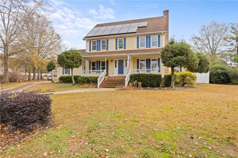 102 Huntington Court