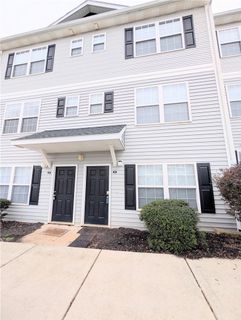 221 Campus Drive B pending home in University Village, Central, SC