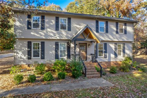 236 Heathwood Drive sold home in Heathwood, Spartanburg, SC