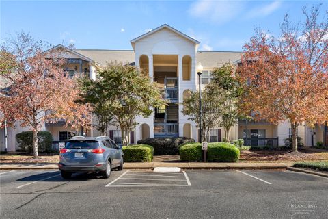 111 Wexford Drive 303