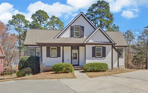 60 Browns Lane active home in The Retreat At Hartwell, Hartwell, GA