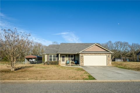 Homes in Wakefield, Anderson