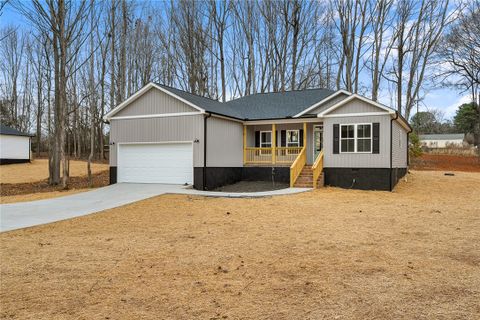 120A Boxwood Lane sold home in Normandy Park, Anderson, SC