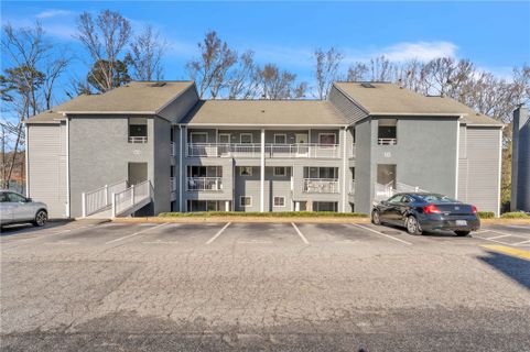 501 Northlake Drive Building 5