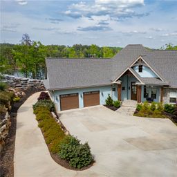 104 Hunter Hill Circle