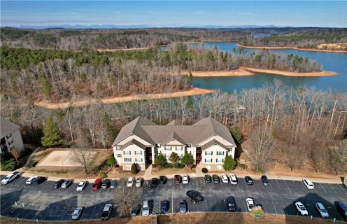 302 Harts Cove Way sold home in Harts Cove, Seneca, SC