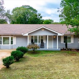 1209 Centerville Road