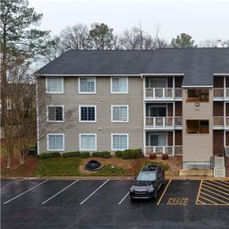 220 Elm Street 623