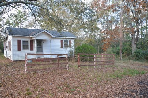 105 Mauldin Circle