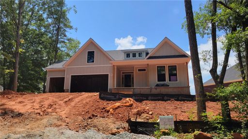 1815 Cross Creek Drive active home in Cross Creek Plantation, Seneca, SC
