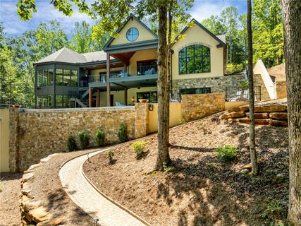 108 Ivey Hollow Court active home in Cliffs At Keowee Springs, Six Mile, SC