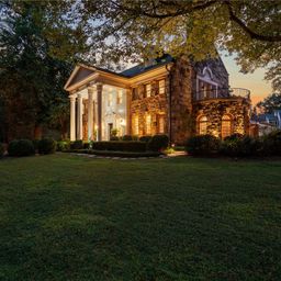 48 Ridgeland Drive