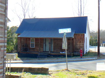 2 Sirrine Street