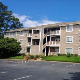 220 Elm Street 423