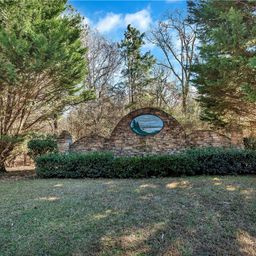 1104 Bay Drive