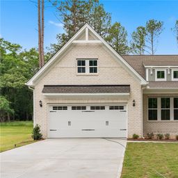 110 Lakeside Drive