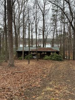 192 S Port Bass Drive active home in Port Bass, Fair Play, SC