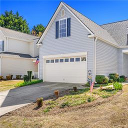 105 Ledgewood Way