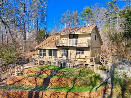 251 Cherokee Drive active home in Cherokee Bay, Fair Play, SC