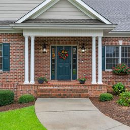 129 E Waterford Drive