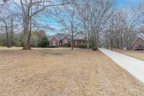 105 Sycamore Drive sold home in Country Walk, Clemson, SC
