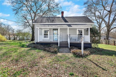 11 Jackson Street sold home in Woodside Mill, Liberty, SC