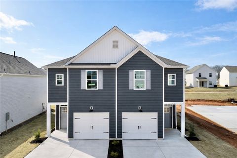 619 Seaborn Circle