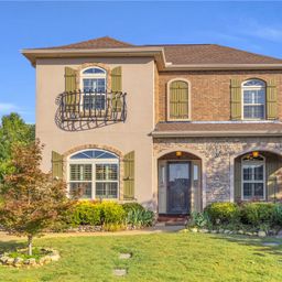 105 Bur Oak Drive