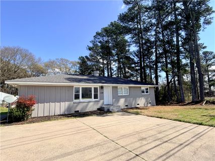 1400 Pearman Dairy Road
