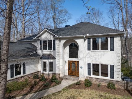 Homes in Pinnacle Pointe, Seneca